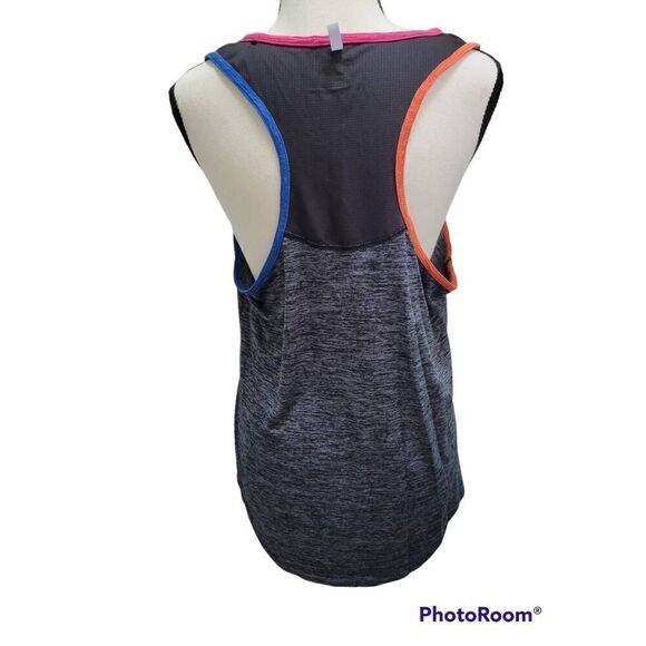 Fila Sport Size Large Active Wear Sleeveless Tank Top Gray with MultiColors and - Picture 3 of 5